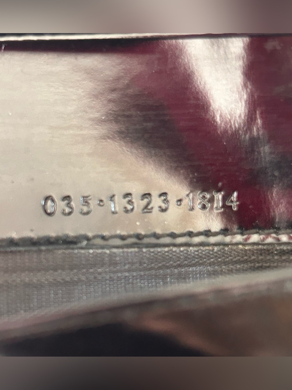 Gucci Turnlock Continental Patent Leather Wallet EUC - Picture 6 of 9
